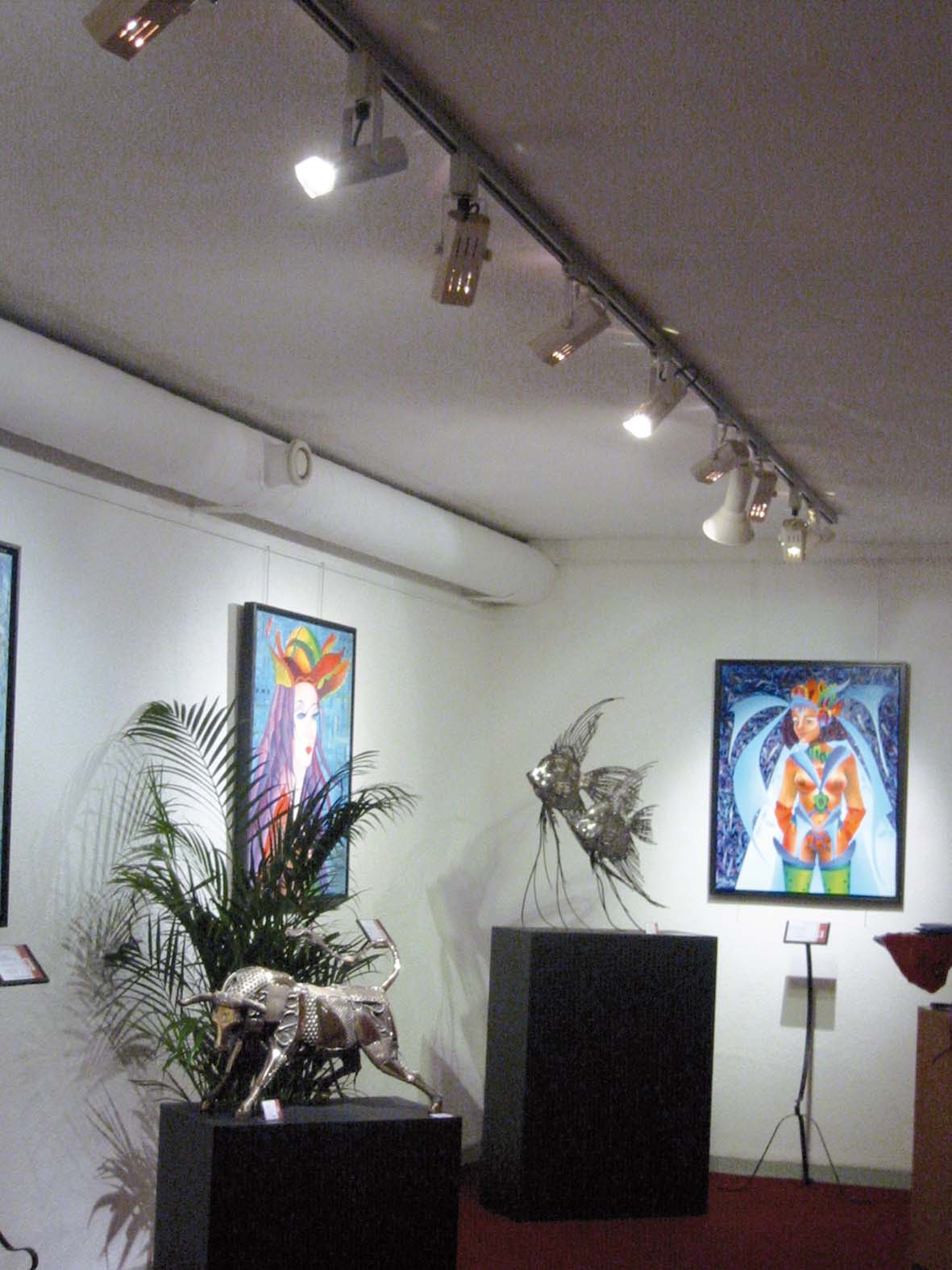  EXPOSITION CENTRE D'ART CONTEMPORAIN - MÉTAMORPHOSE - Salon Vauban - GARI sculpteur - Anne PANCALDI artiste peintre 