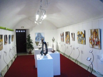  EXPOSITION CENTRE D'ART CONTEMPORAIN - MÉTAMORPHOSE - Salon prestige - BENETT artiste peintre - OKAMOTO créateur verrier 